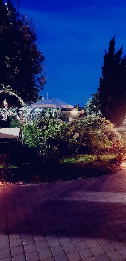 Elegance B&B Ладисполи Екстериор снимка