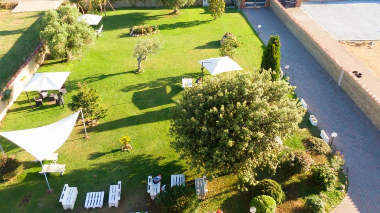 Elegance B&B Ладисполи Екстериор снимка
